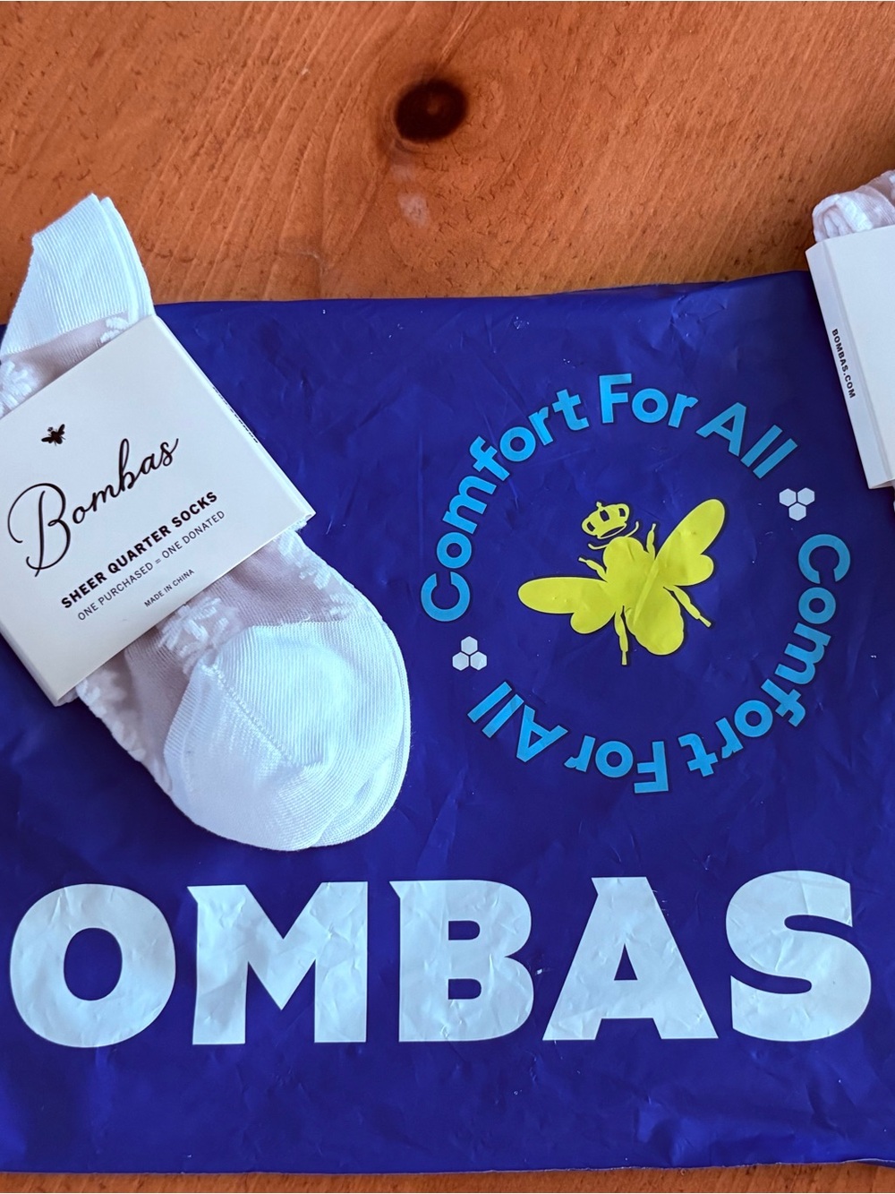 Bombas Women’s Sheer Quarter Socks, set of two, white floral, size small, NWT